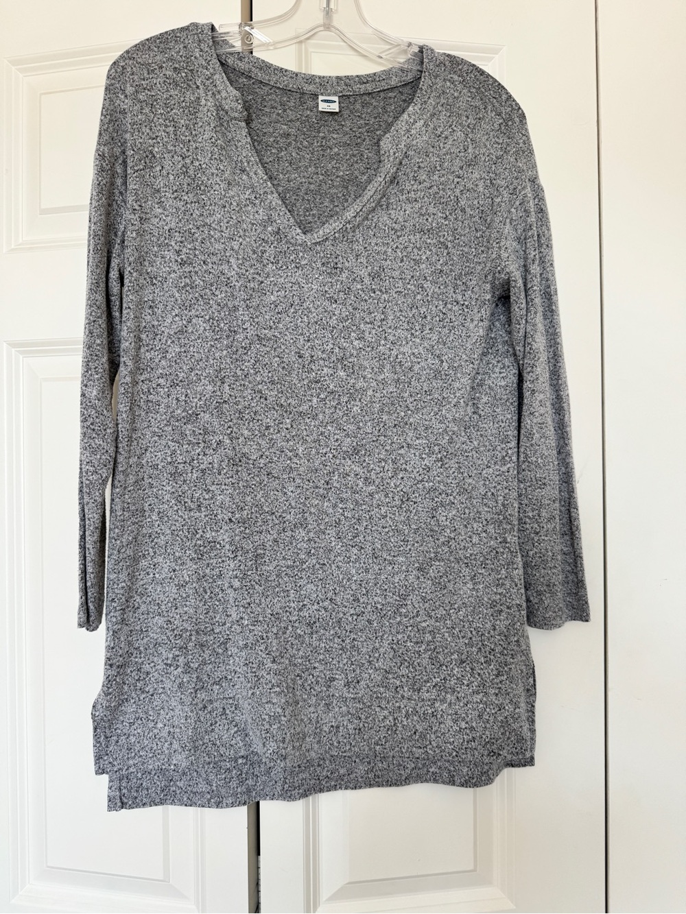 Old Navy Heather Gray Women's V-Neck Long Sleeve Tunic Top Size XS